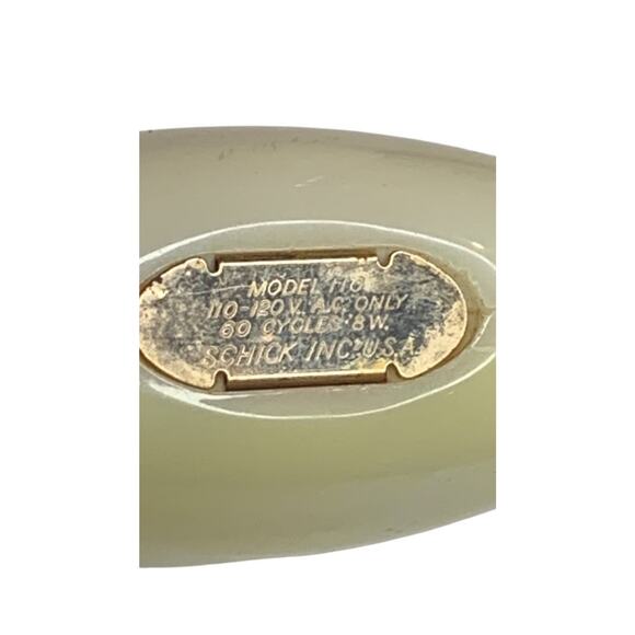 1960s Lady Schick Crown Jewel Electric Razor Decorative Only Collectible - Picture 6 of 6